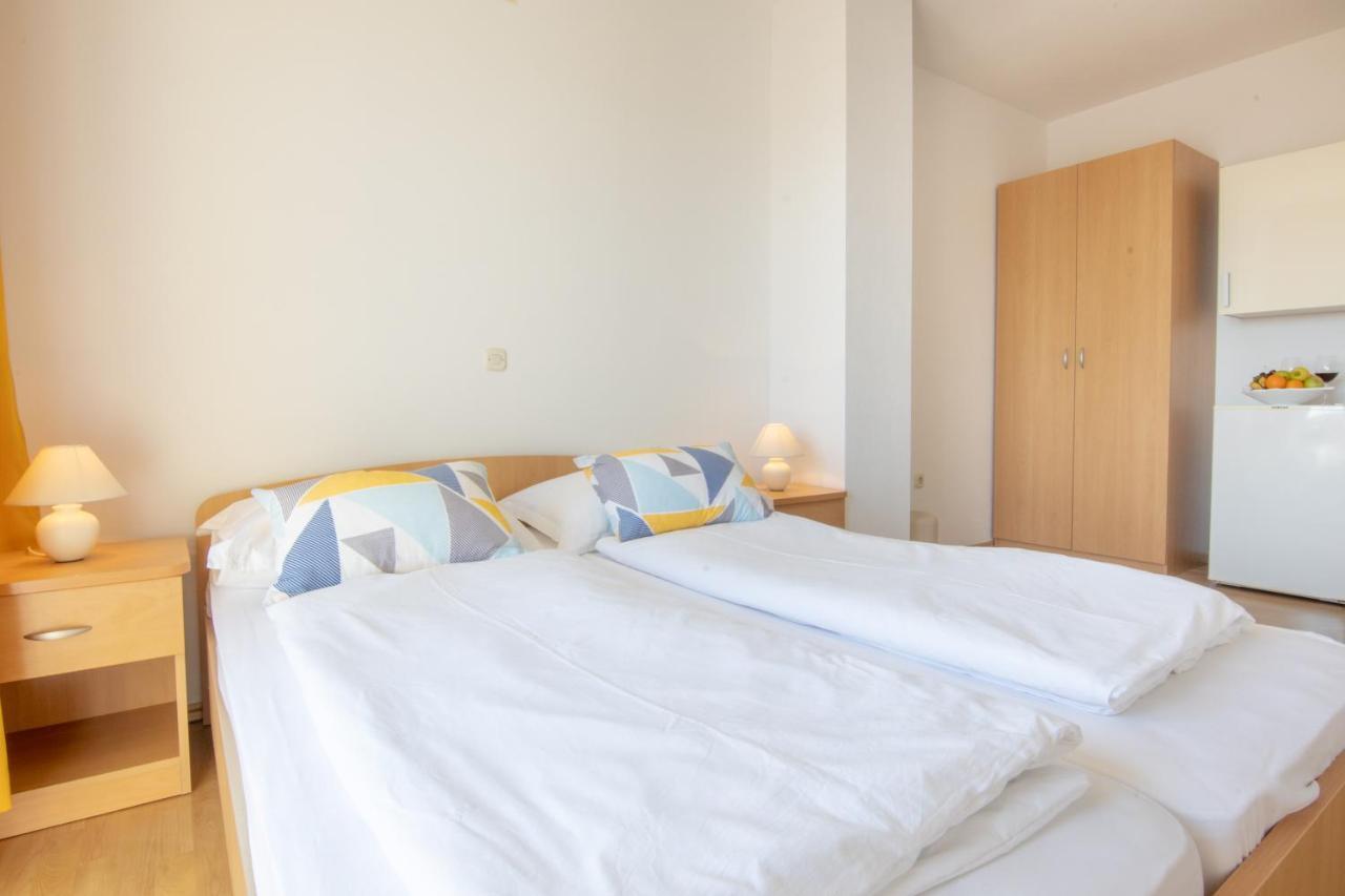 Steko Accomodations 马卡尔斯卡 外观 照片